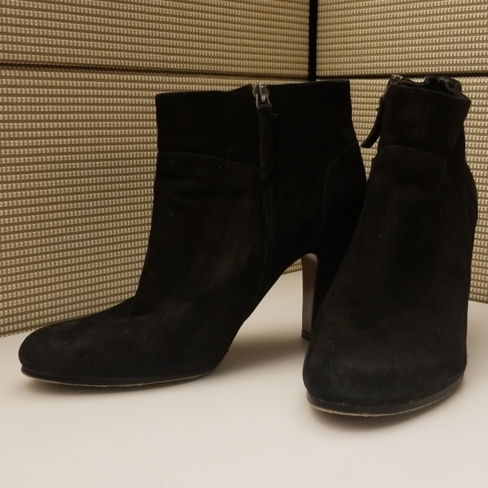Sam Edelman Black Suede Booties
